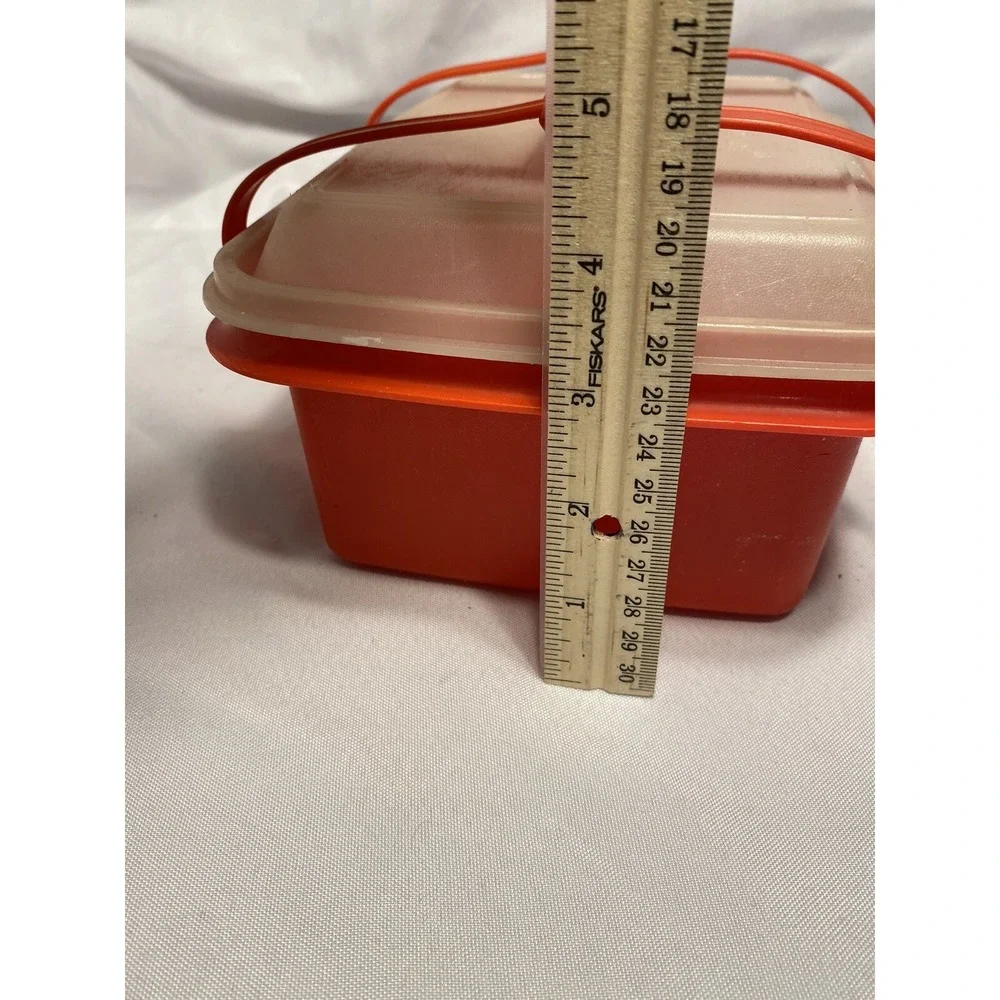 vintage‎ tupperware red container with handle